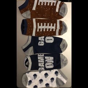 Game time low cut socks show size 4-10 3 pair in a pack
